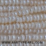 3981 centerdrilled pearl about 3-3.5mm.jpg